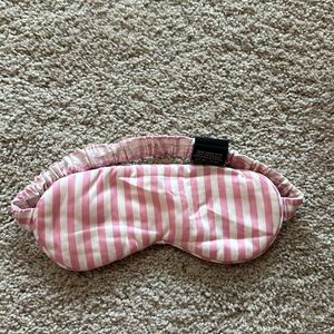 Slip sleep mask